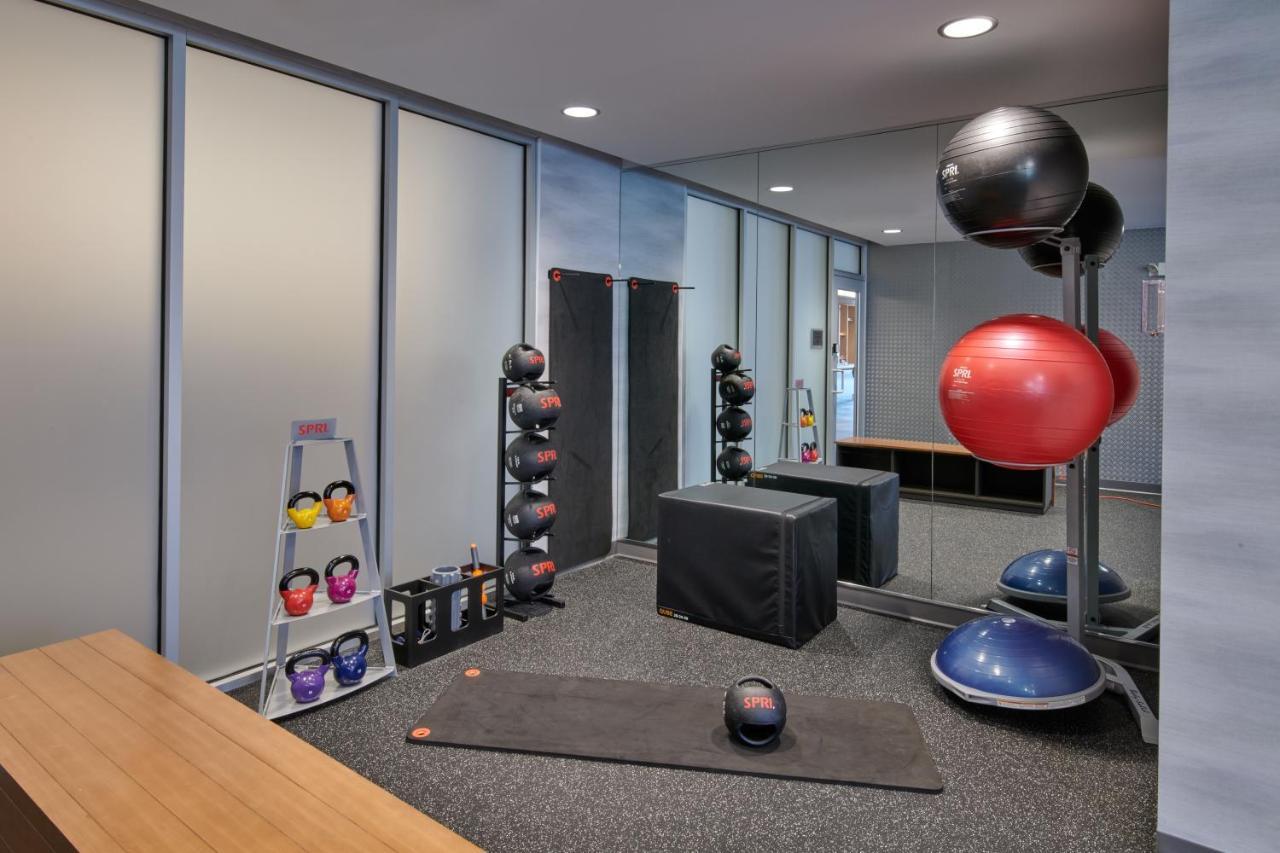 דס פליינס Fairfield Inn & Suites By Marriott Chicago O'Hare מראה חיצוני תמונה