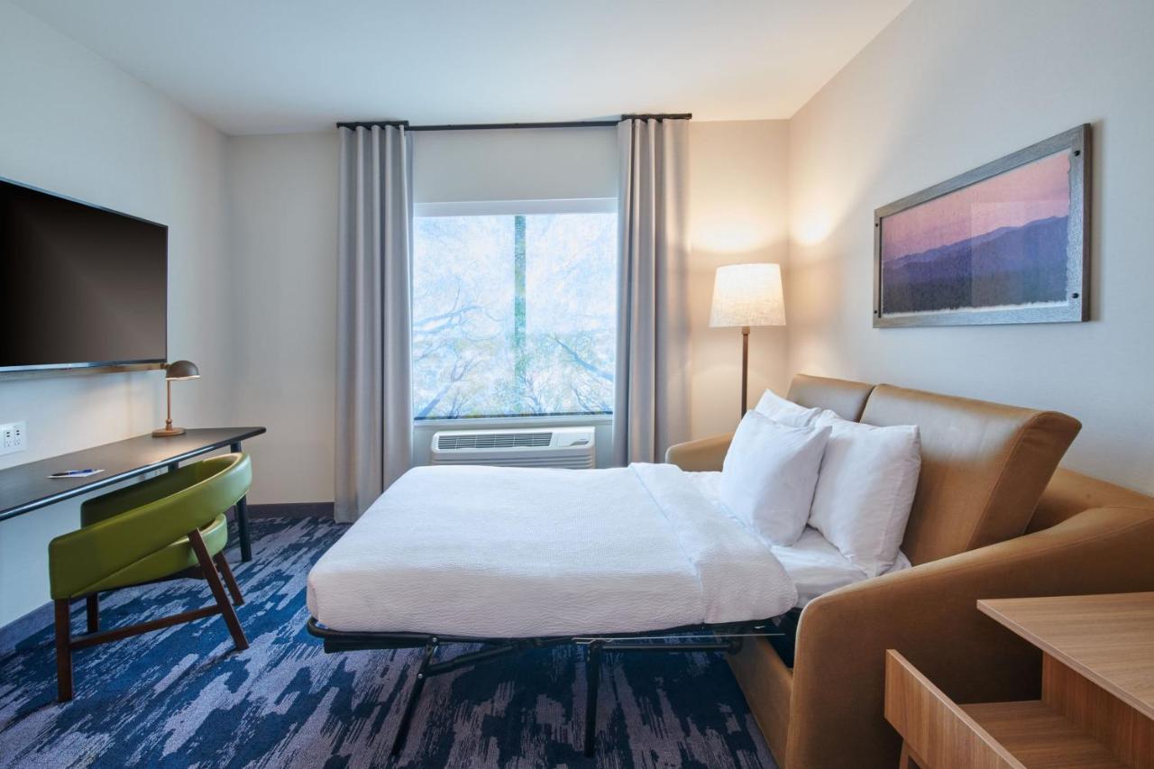דס פליינס Fairfield Inn & Suites By Marriott Chicago O'Hare מראה חיצוני תמונה